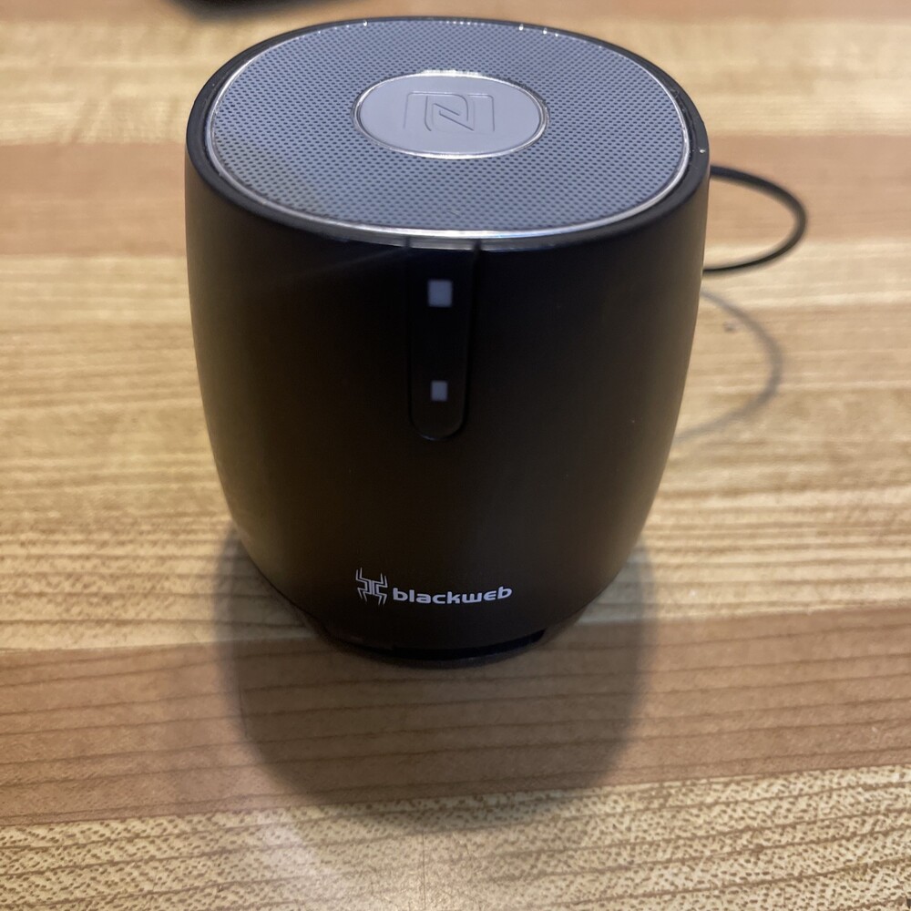 Blackweb Bluetooth Portable Mini Speaker- Tested & Works